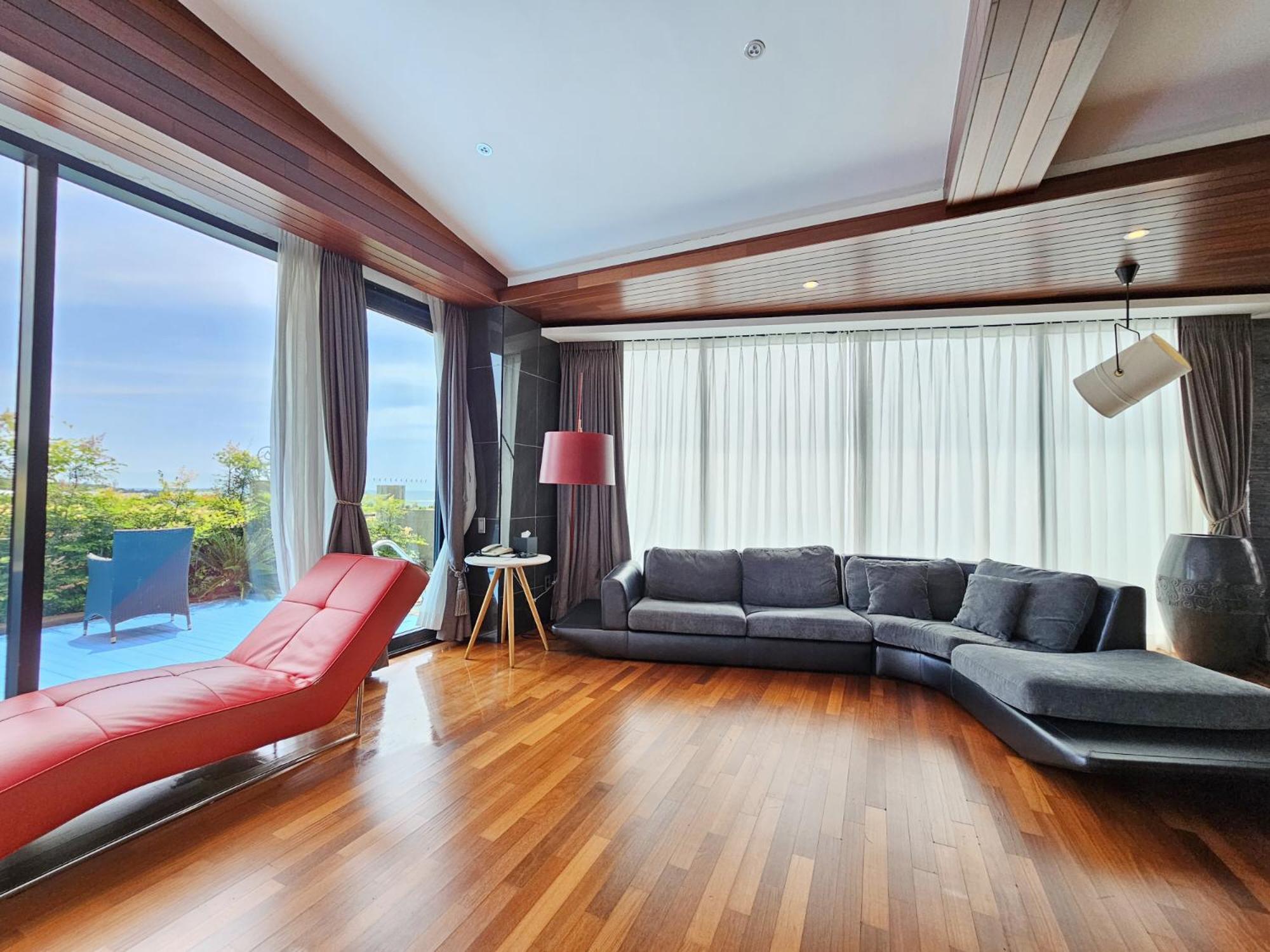 סאוגוויפו Jeju Hotel Scarboro מראה חיצוני תמונה